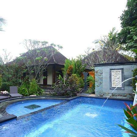 אובוד Loka Sari Guest House And Spa מראה חיצוני תמונה