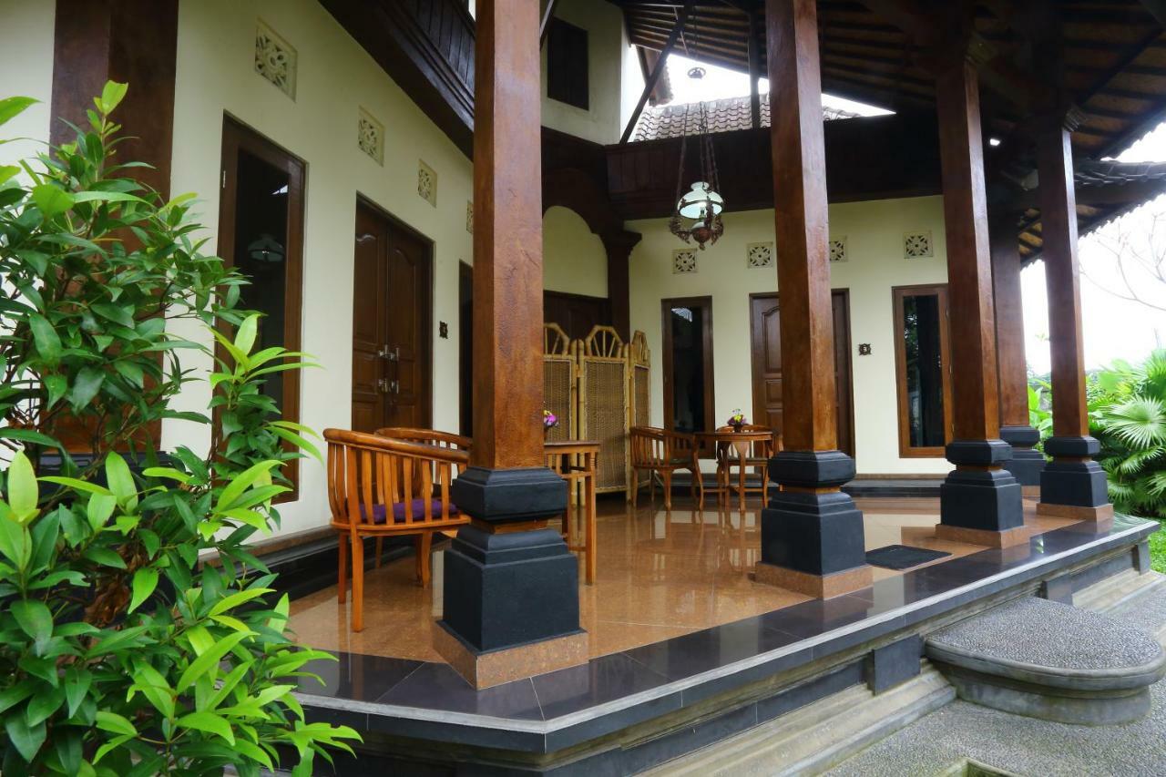 אובוד Loka Sari Guest House And Spa מראה חיצוני תמונה